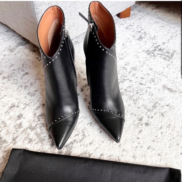 Givenchy studded pointed toe stiletto ankle boots 38 - Picture 2 of 8